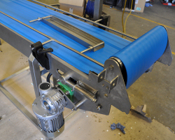 Conveyor for Food Factory